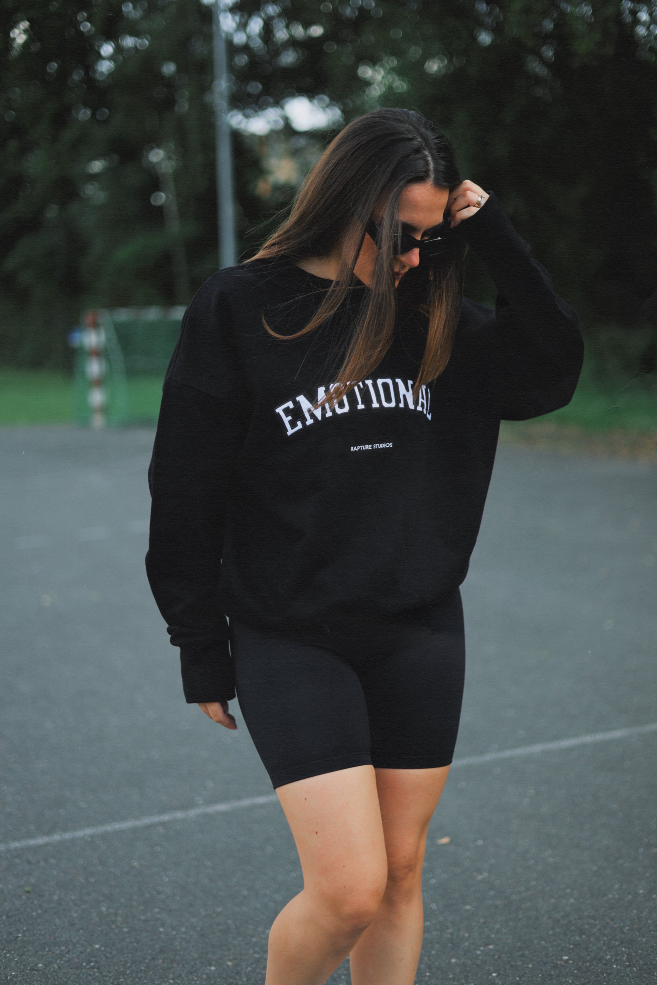 EMOTIONAL SWEATSHIRT (BLACK)